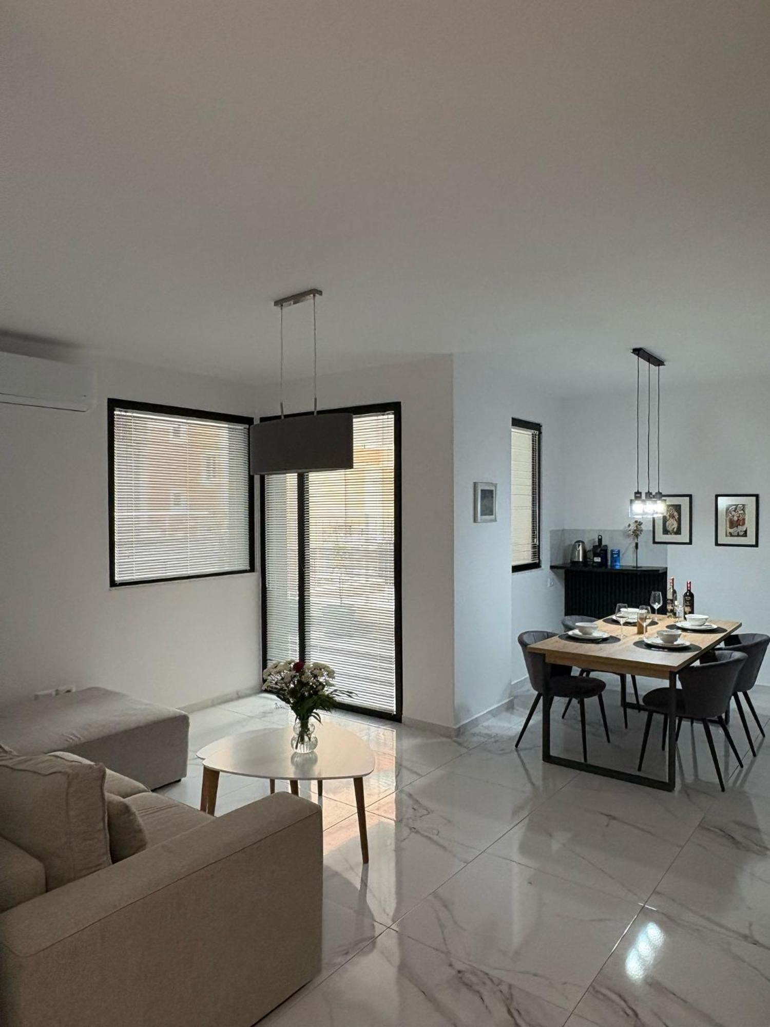 Luis Luxury Appartement Saranda